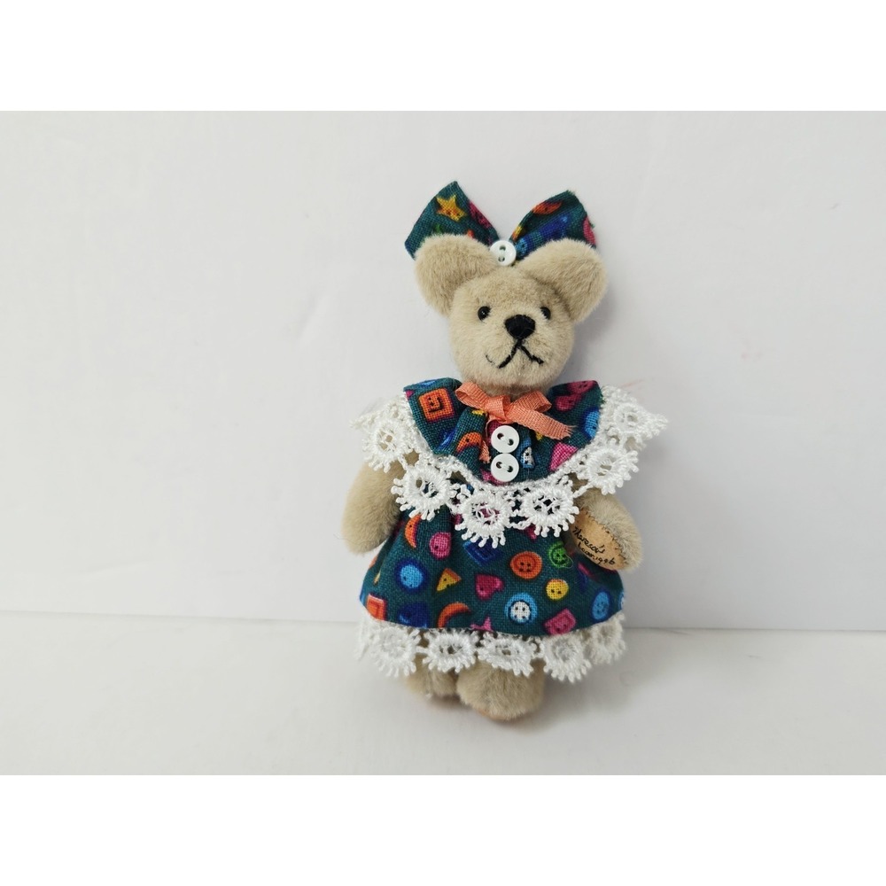 World of Miniature Bears teddy bear Sara 1996 Theresas Bear